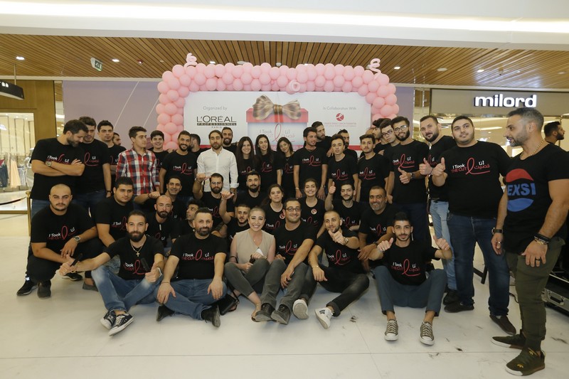 Hundreds of people gathered to support cancer patients during 'I Took the Cut' event